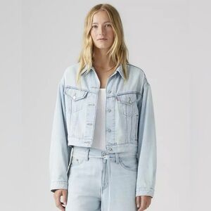 ❤️ Levi’s 90’s Lightweight Trucker Jacket